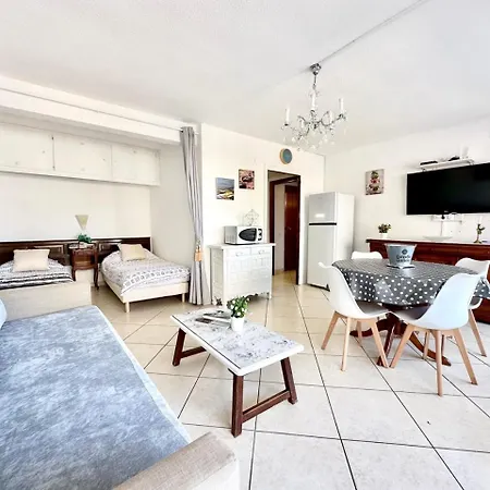 Apartment Center *